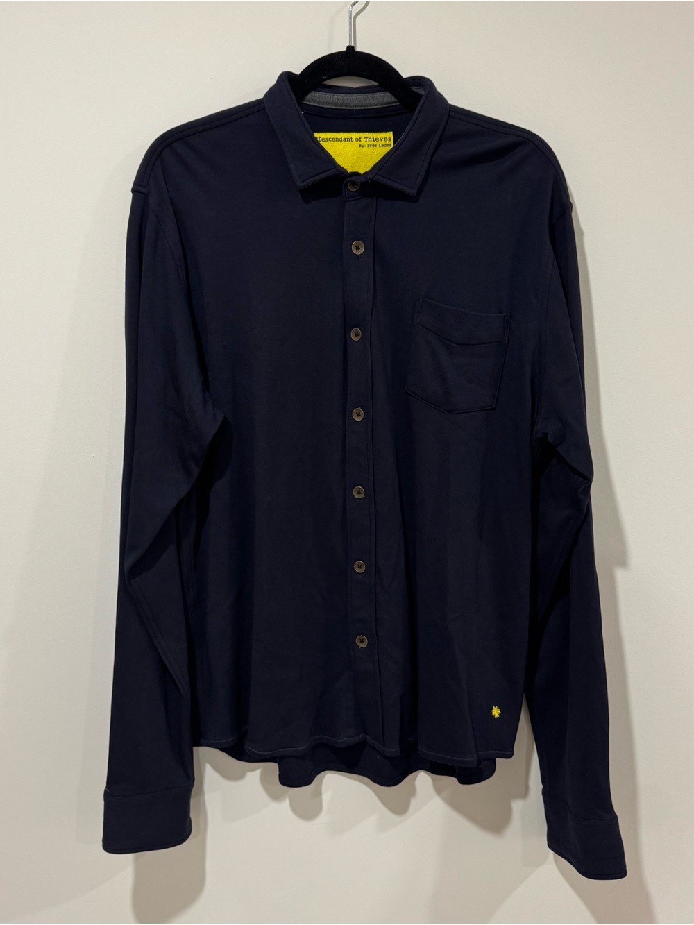 Descendant of Thieves by Dres Ladro navy blue button down shirt size 2XL pocket